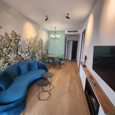 One Premium Apartment
